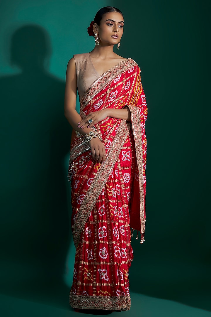 Red Bandhej Handloom Sequins Hand Embroidered Saree Set by Kalighata