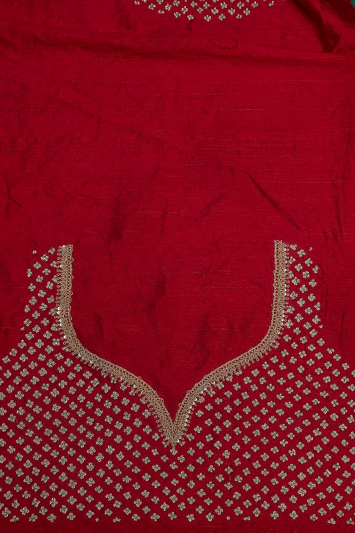 Red Bandhej Handloom Sequins Hand Embroidered Reception Saree Set by Kalighata at Pernia's Pop Up Shop