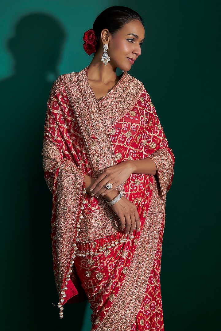 Red Bandhej Handloom Sequins Hand Embroidered Reception Saree Set by Kalighata at Pernia's Pop Up Shop