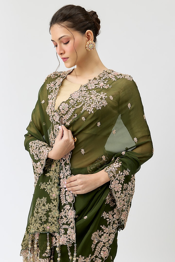 Green Viscose Organza Sequins Embroidered Reception Saree Set by Kalighata at Pernia's Pop Up Shop
