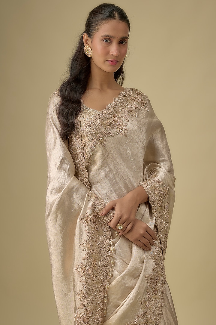 Gold Tissue Hand & Machine Embroidered Bridal Saree Set by Kalighata at Pernia's Pop Up Shop