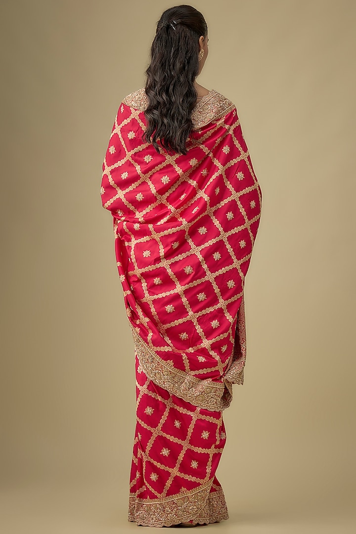 Red Tissue Hand & Machine Embroidered Bridal Saree Set by Kalighata at Pernia's Pop Up Shop