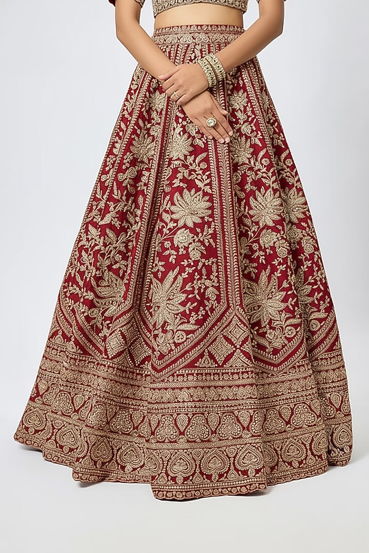 Red Raw Silk Cutdana Embroidered Bridal Lehenga Set by Kalighata at Pernia's Pop Up Shop
