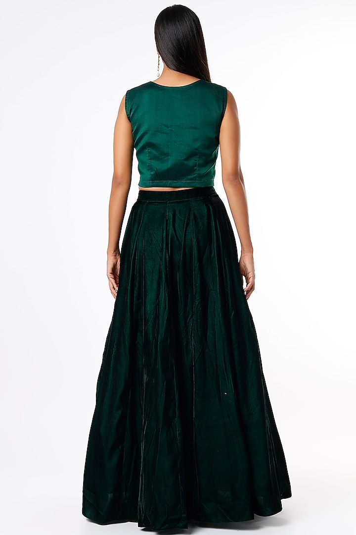 Bottle Green Velvet Wedding Lehenga Set by Kalighata at Pernia's Pop Up Shop