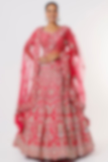 Fuchsia Embroidered Bridal Lehenga Set by Kalighata at Pernia's Pop Up Shop