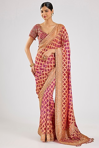 Red Bandhej Saree Set by Kalighata