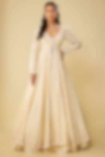 Ivory Chanderi Jacket Wedding Lehenga Set by Kalighata at Pernia's Pop Up Shop