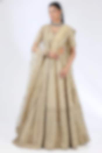 Ivory Raw Silk Zardosi Embellished Bridal Lehenga Set by Kalighata at Pernia's Pop Up Shop