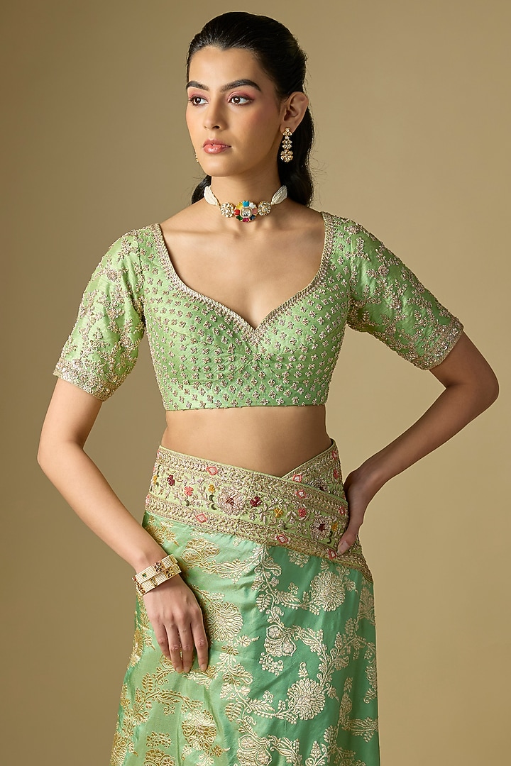 Green Banarasi Silk Bridal Saree Set by Kalighata at Pernia's Pop Up Shop