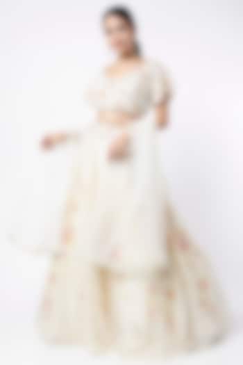 White Hand Embellished Wedding Lehenga Set by Kalighata at Pernia's Pop Up Shop