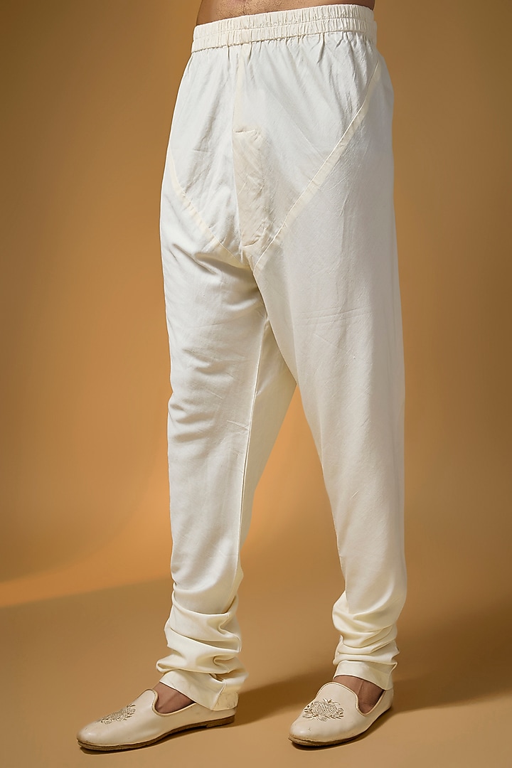 Ivory Groom Sherwani Set by Kalighata Men at Pernia's Pop Up Shop
