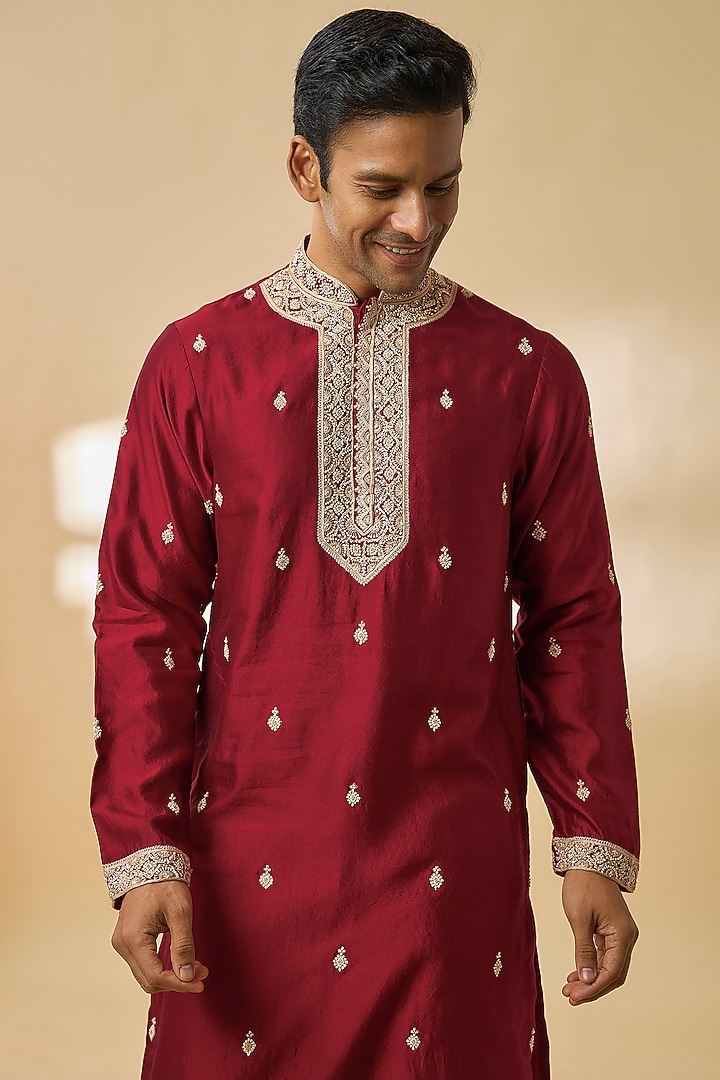 Maroon Silk & Chanderi Kurta Set by Kalighata Men at Pernia's Pop Up Shop