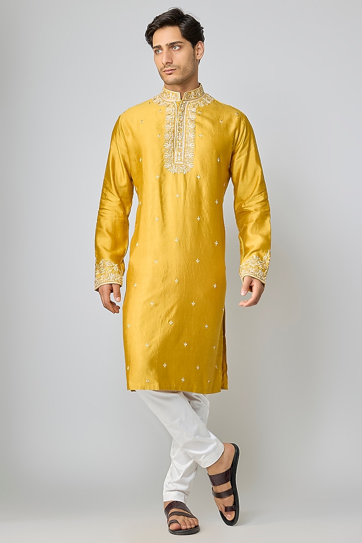 Mustard Silk & Chanderi Embroidered Kurta Set by Kalighata Men at Pernia's Pop Up Shop