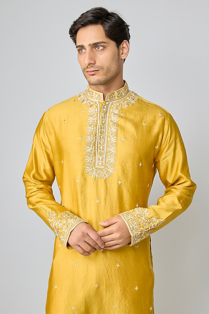 Mustard Silk & Chanderi Embroidered Kurta Set by Kalighata Men at Pernia's Pop Up Shop