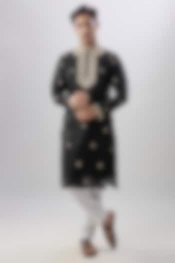 Black Silk Chanderi Kurta Set by Kalighata Men at Pernia's Pop Up Shop