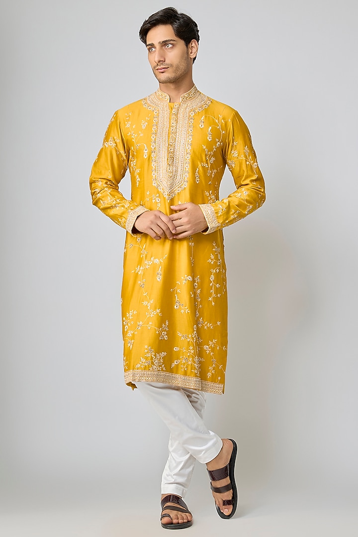 Mustard Silk & Chanderi Embroidered Kurta Set by Kalighata Men at Pernia's Pop Up Shop