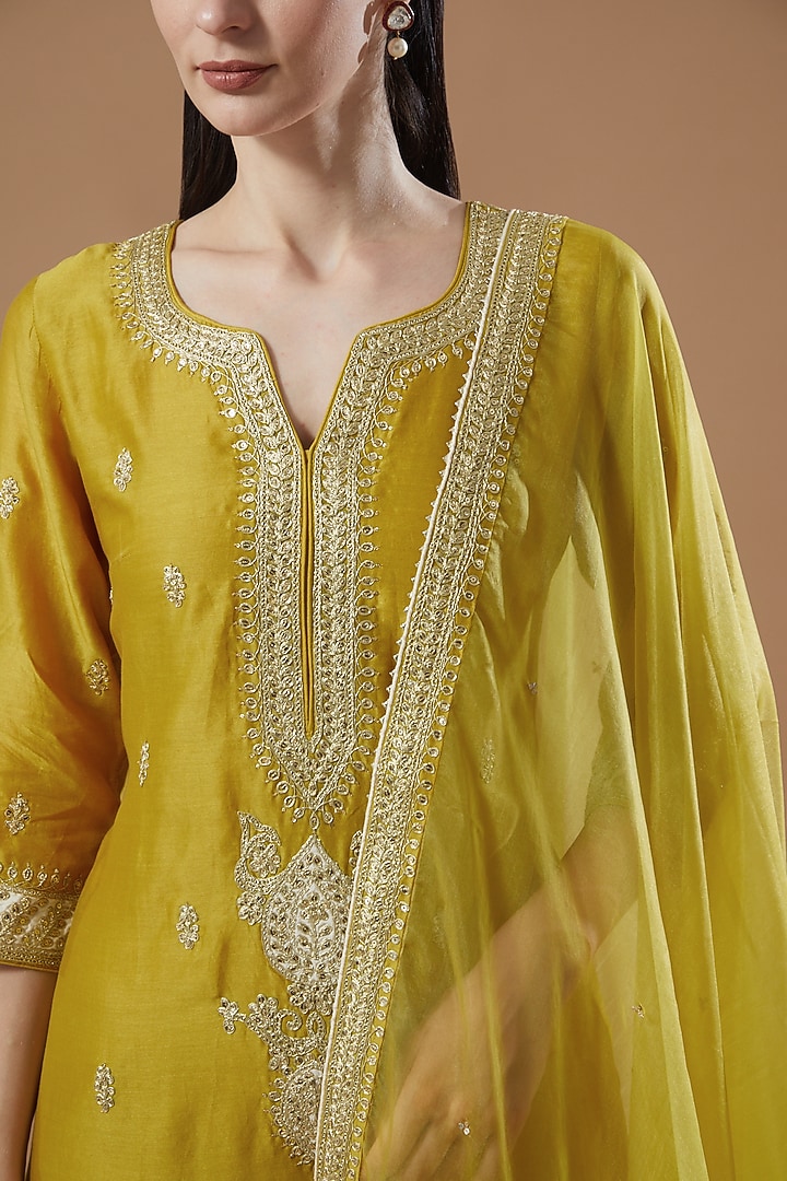Deep Yellow Embroidered Kurta Set by KAIA at Pernia's Pop Up Shop