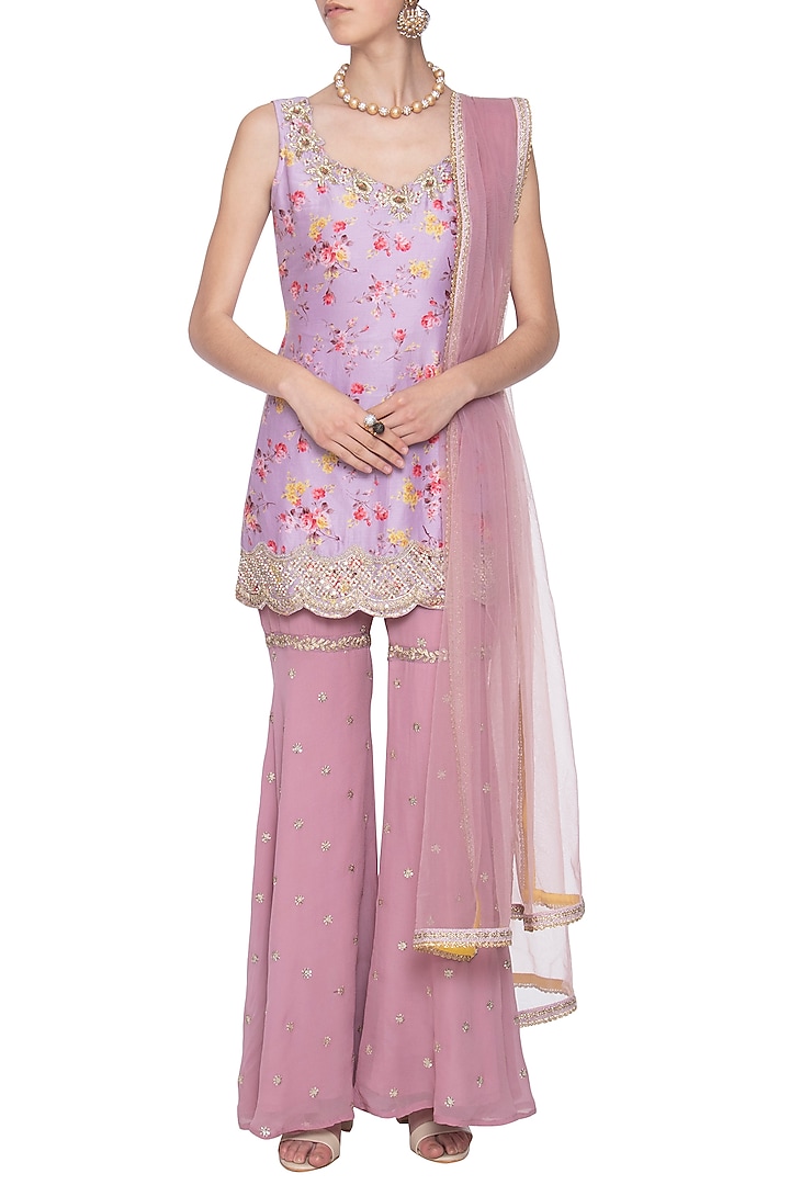 Mauve embroidered kurta set available only at Pernia's Pop Up Shop.