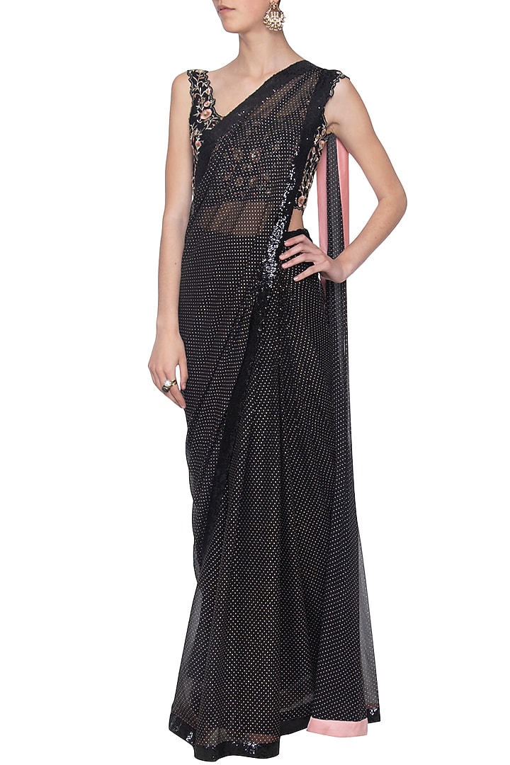 Black embroidered saree set available only at Pernia's Pop Up Shop.
