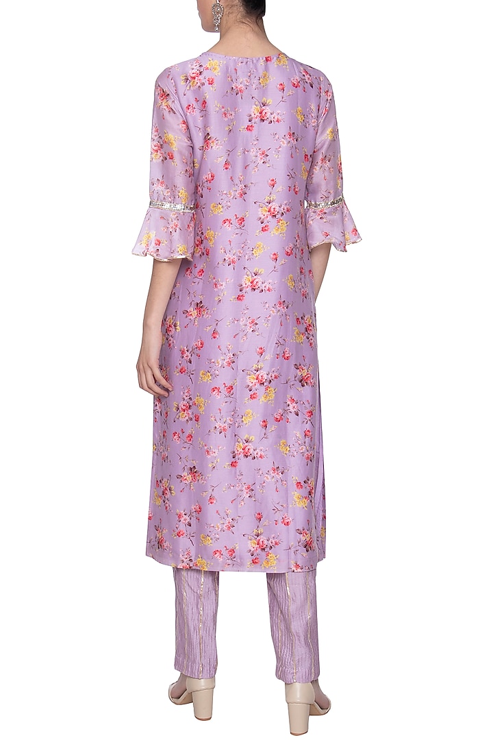 Mauve embroidered kurta with pants available only at Pernia's Pop Up Shop.