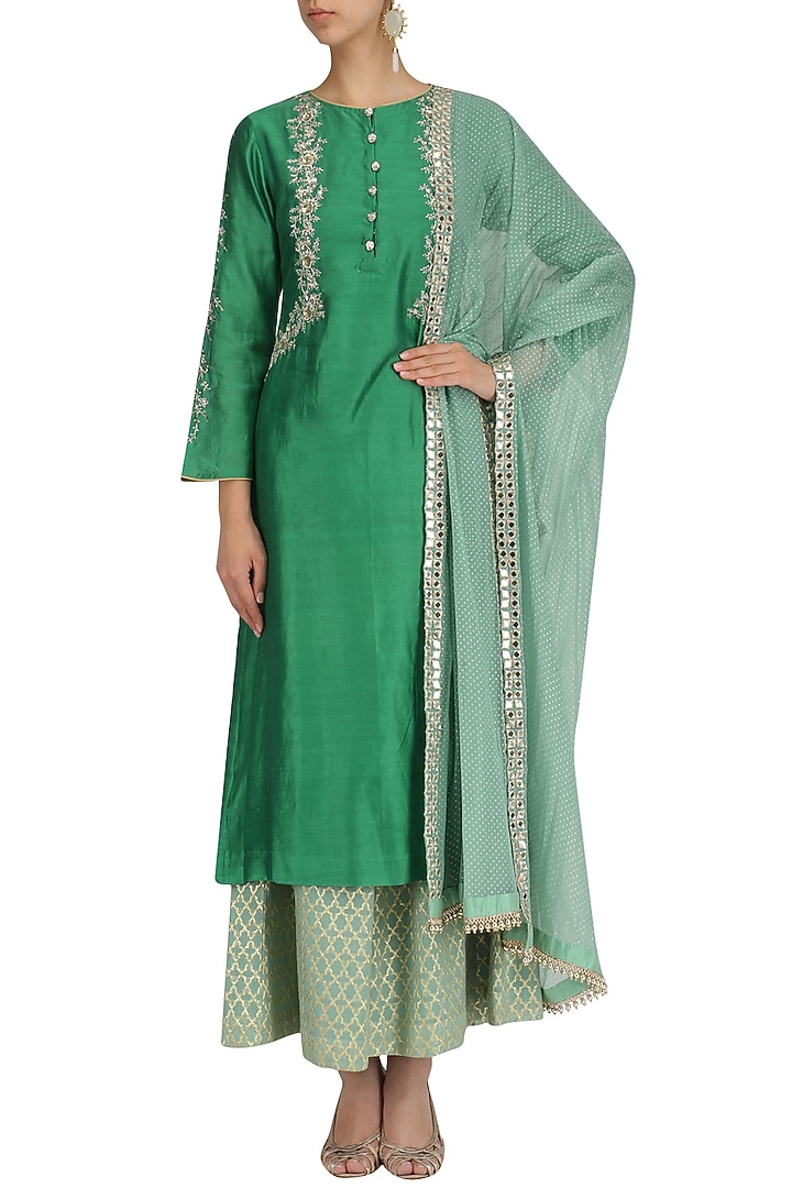 Meadow green embroidered kurta and banarasi palazzo set available only at Pernia's Pop Up Shop.
