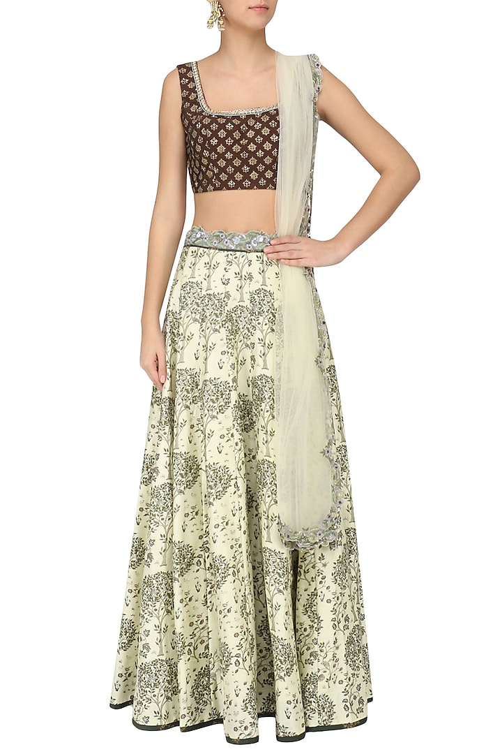 White lehenga tree printed lehenga set available only at Pernia's Pop Up Shop.