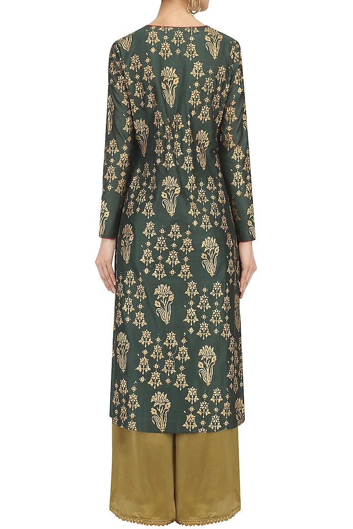 Emerald green embroidered kurta and palazzo pants set available only at Pernia's Pop Up Shop.