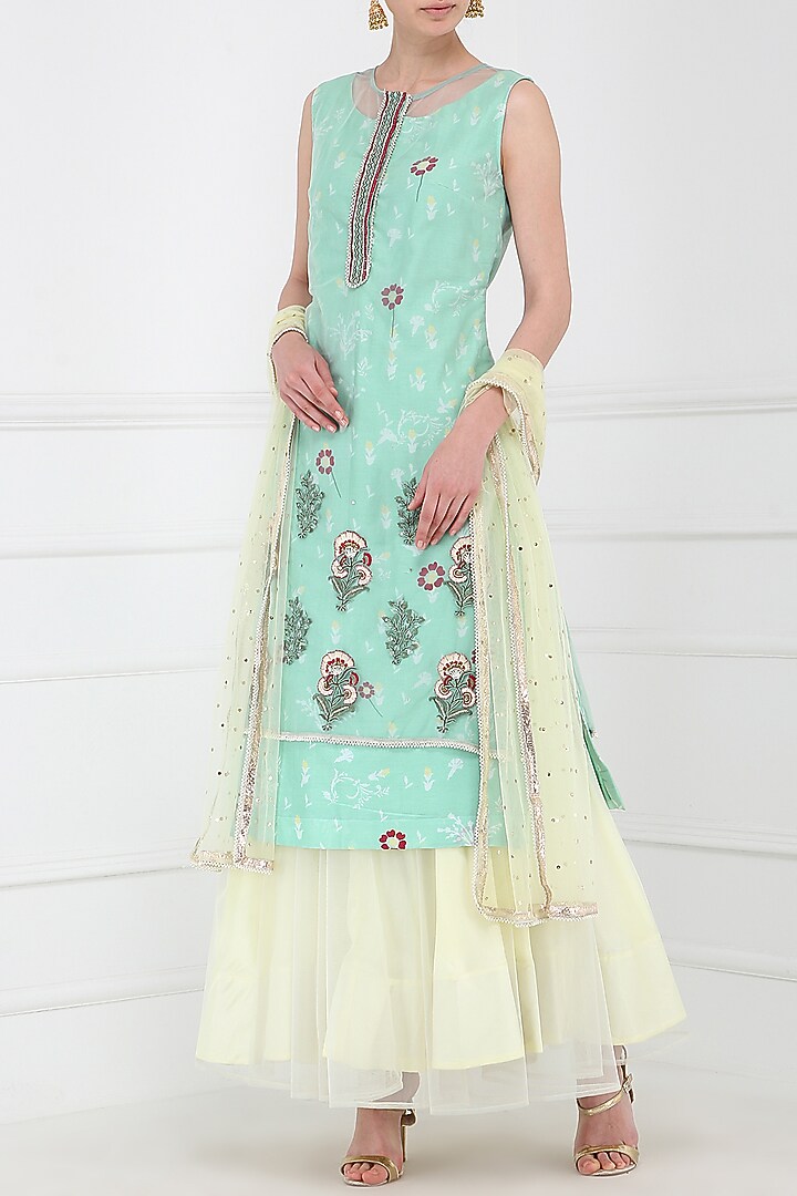 Powder blue embroidered kurta with lehenga skirt set available only at Pernia's Pop Up Shop.