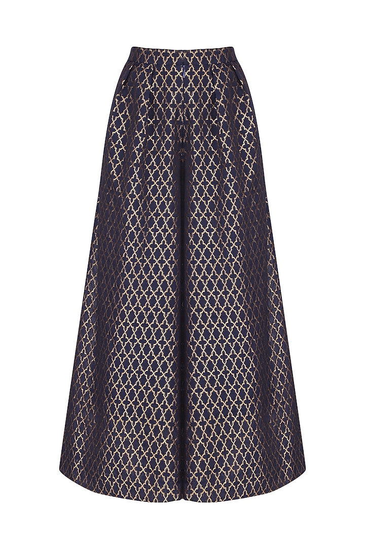 Indigo blue embroidered kurta set available only at Pernia's Pop Up Shop.