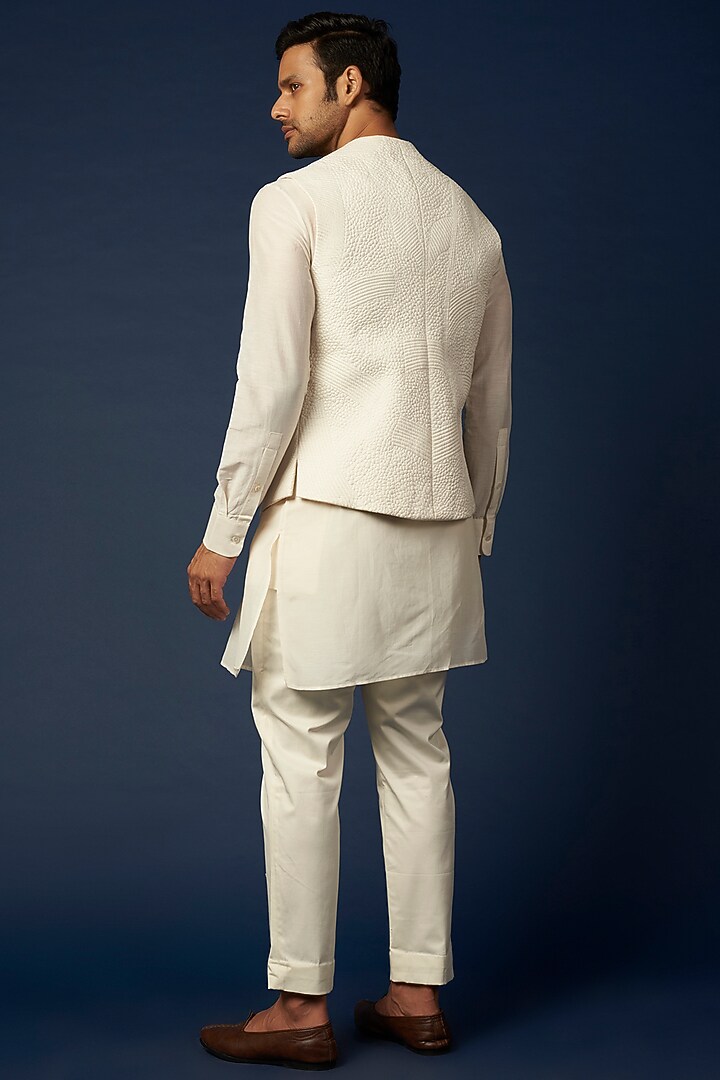 Ivory Silk Bundi Jacket With Kurta Set by Khanijo at Pernia's Pop Up Shop