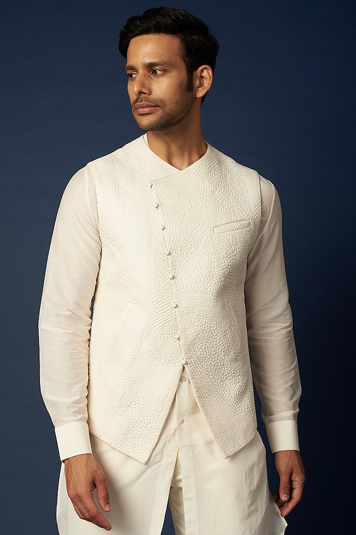 Ivory Silk Bundi Jacket With Kurta Set by Khanijo at Pernia's Pop Up Shop