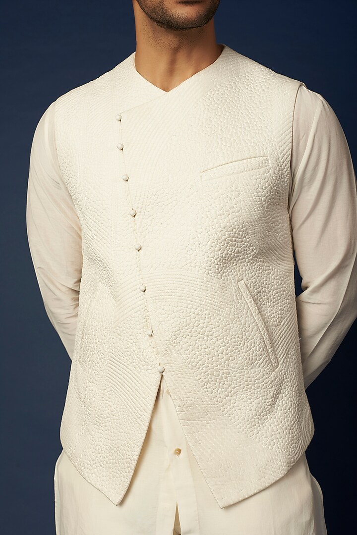 Ivory Silk Bundi Jacket With Kurta Set by Khanijo at Pernia's Pop Up Shop