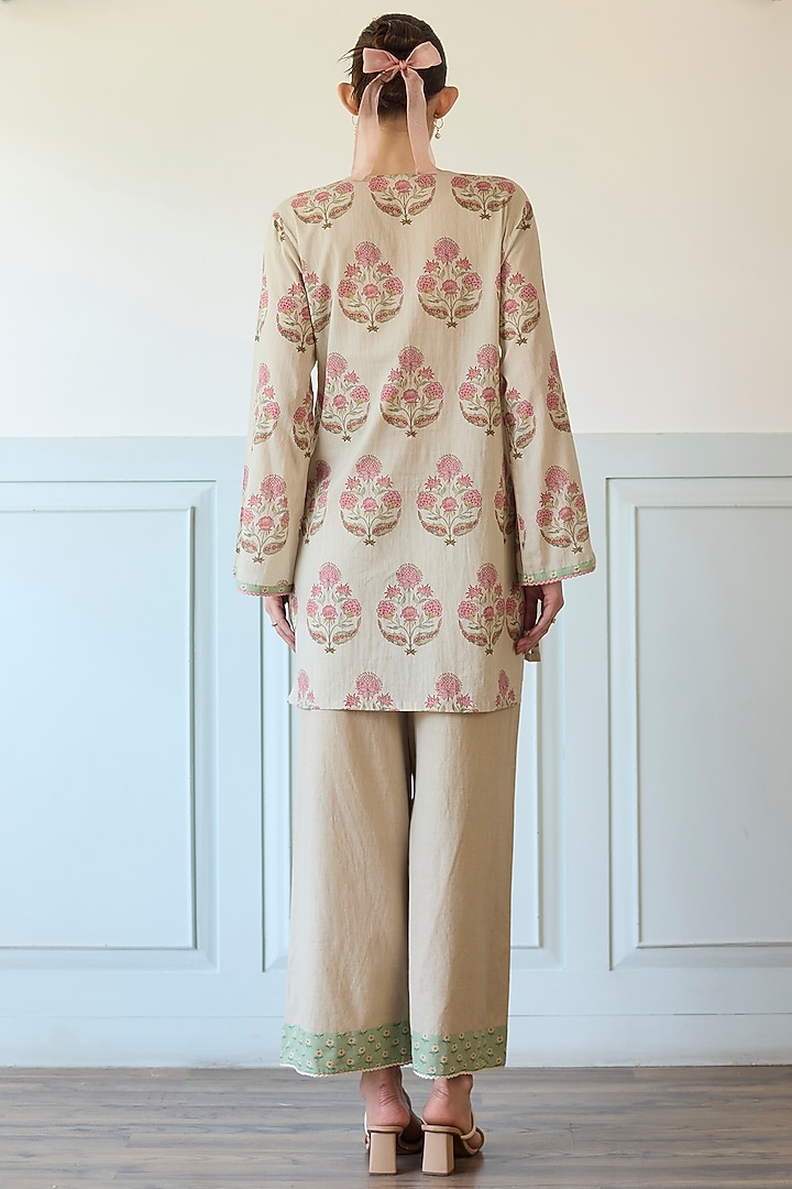 Beige Cotton Pintuck Short Kurta Set by Khyati Rughani at Pernia's Pop Up Shop