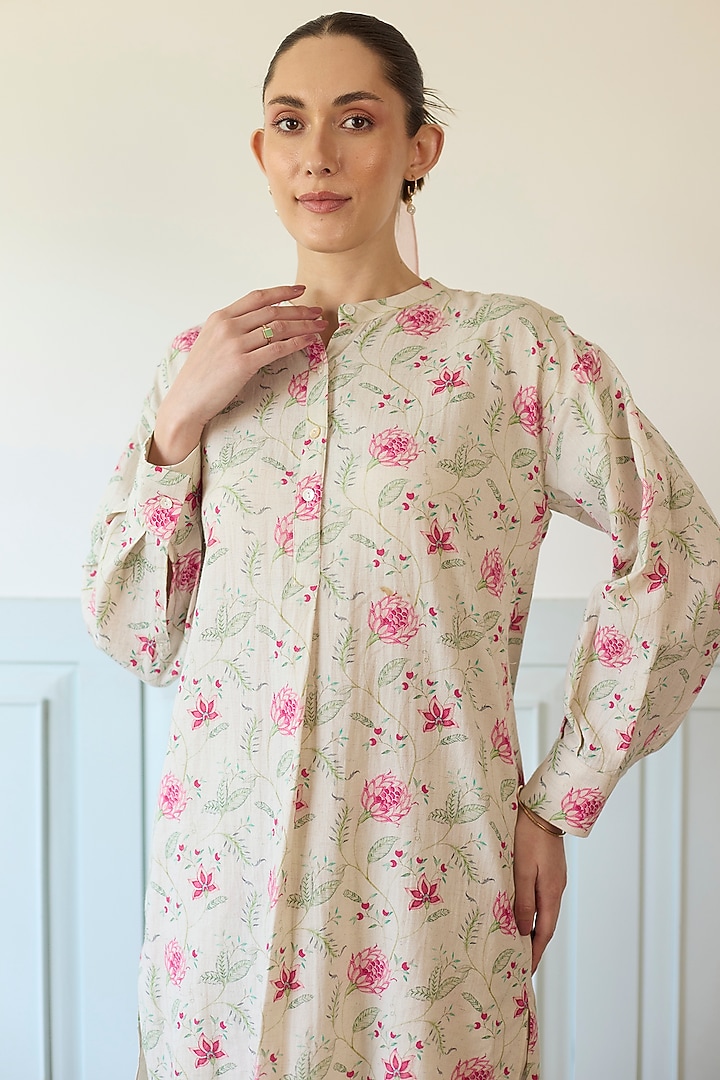 Ivory Cotton High-Low Kurta Set by Khyati Rughani at Pernia's Pop Up Shop