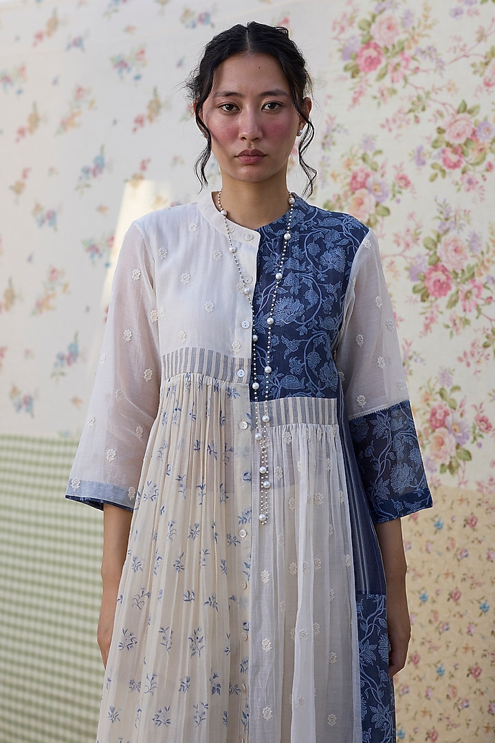Off-White & Blue Khadi Printed Tunic by Khyati Rughani at Pernia's Pop Up Shop