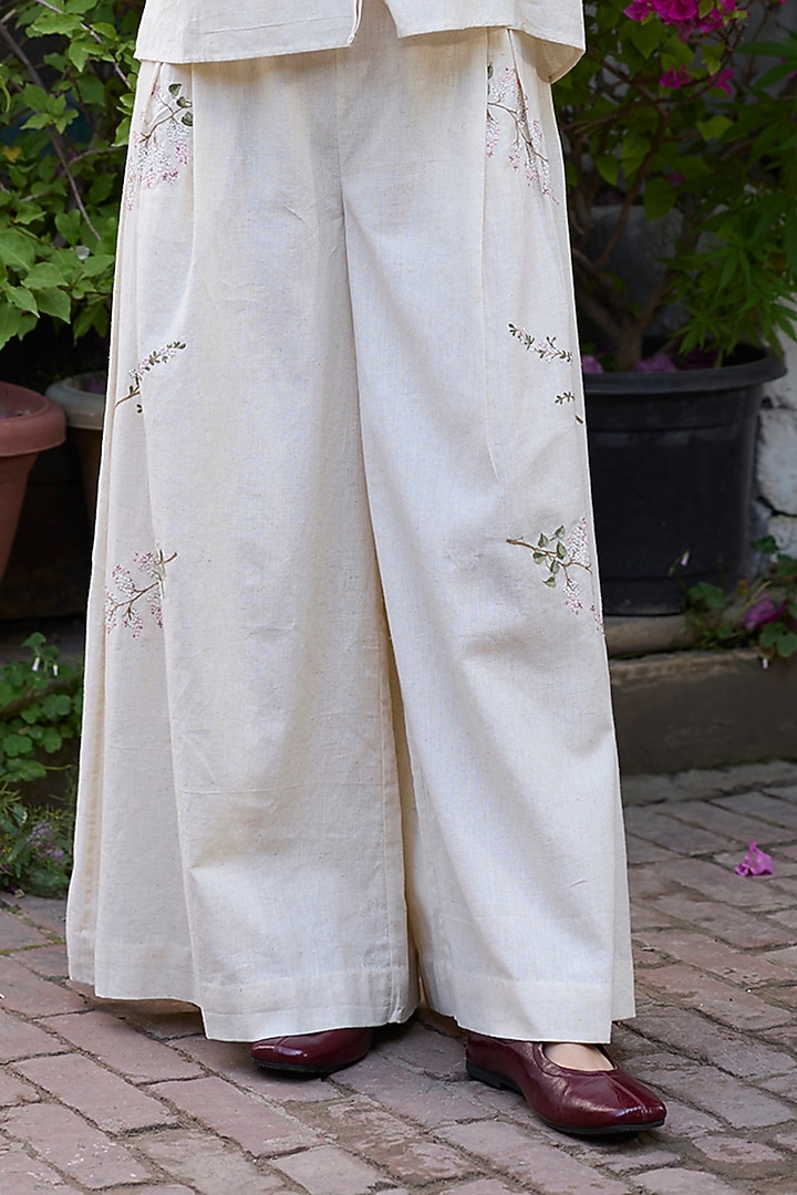 Ecru Khadi Embroidered Co-Ord Set by Khyati Rughani at Pernia's Pop Up Shop