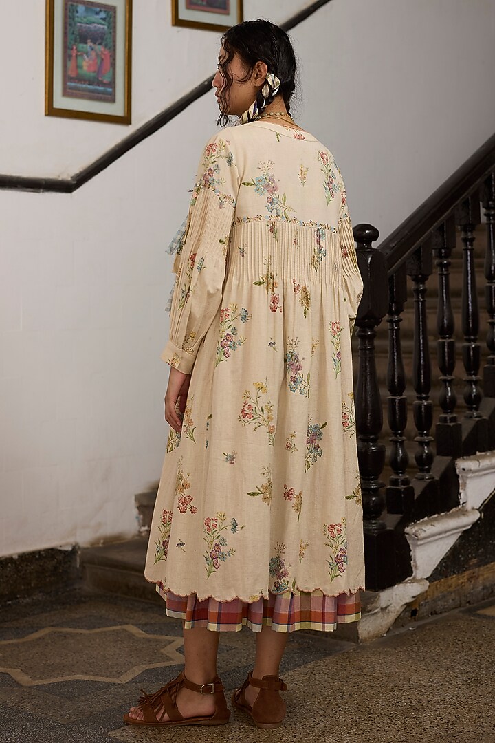 Ecru & Pink Khadi Crochet Embroidered Tunic by Khyati Rughani at Pernia's Pop Up Shop