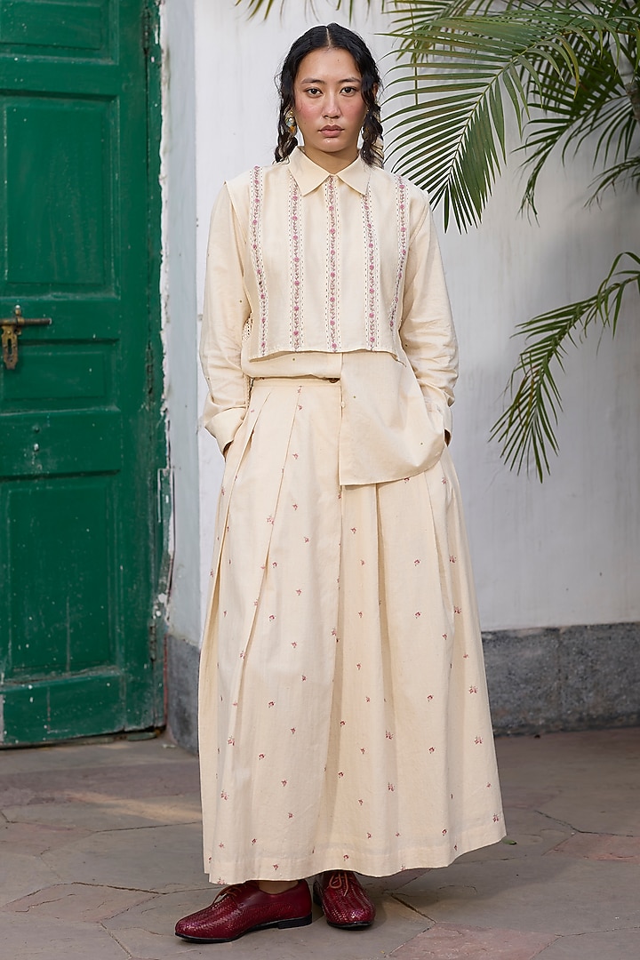 Ecru & Pink Khadi Floral Printed Pleated Skirt by Khyati Rughani at Pernia's Pop Up Shop