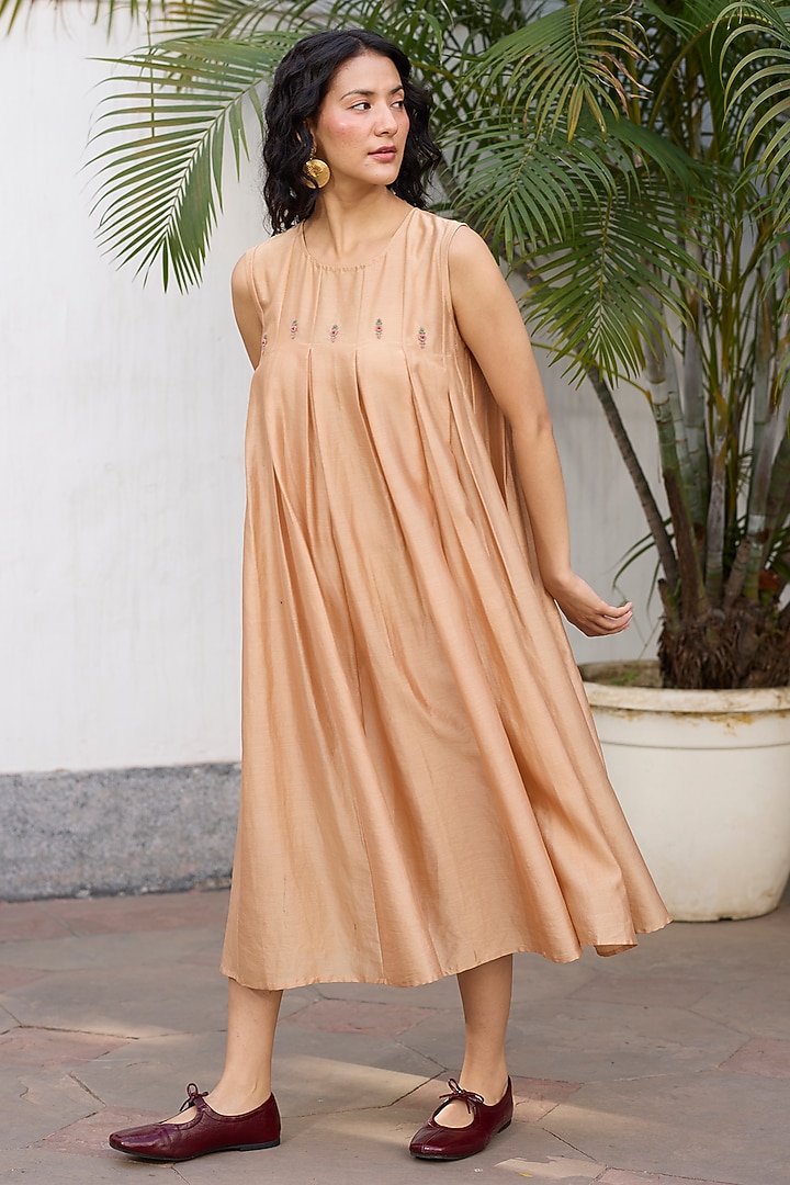 Peach Silk Hand Embroidered Pleated Midi Vacation Dress by Khyati Rughani at Pernia's Pop Up Shop