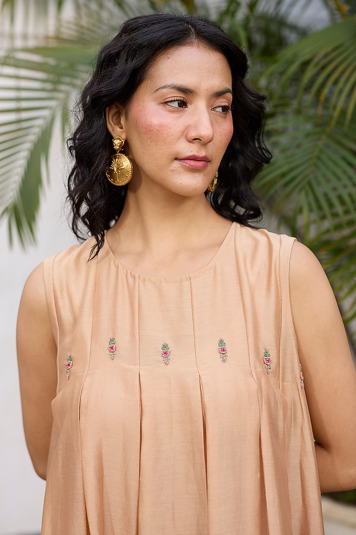 Peach Silk Hand Embroidered Pleated Midi Vacation Dress by Khyati Rughani at Pernia's Pop Up Shop