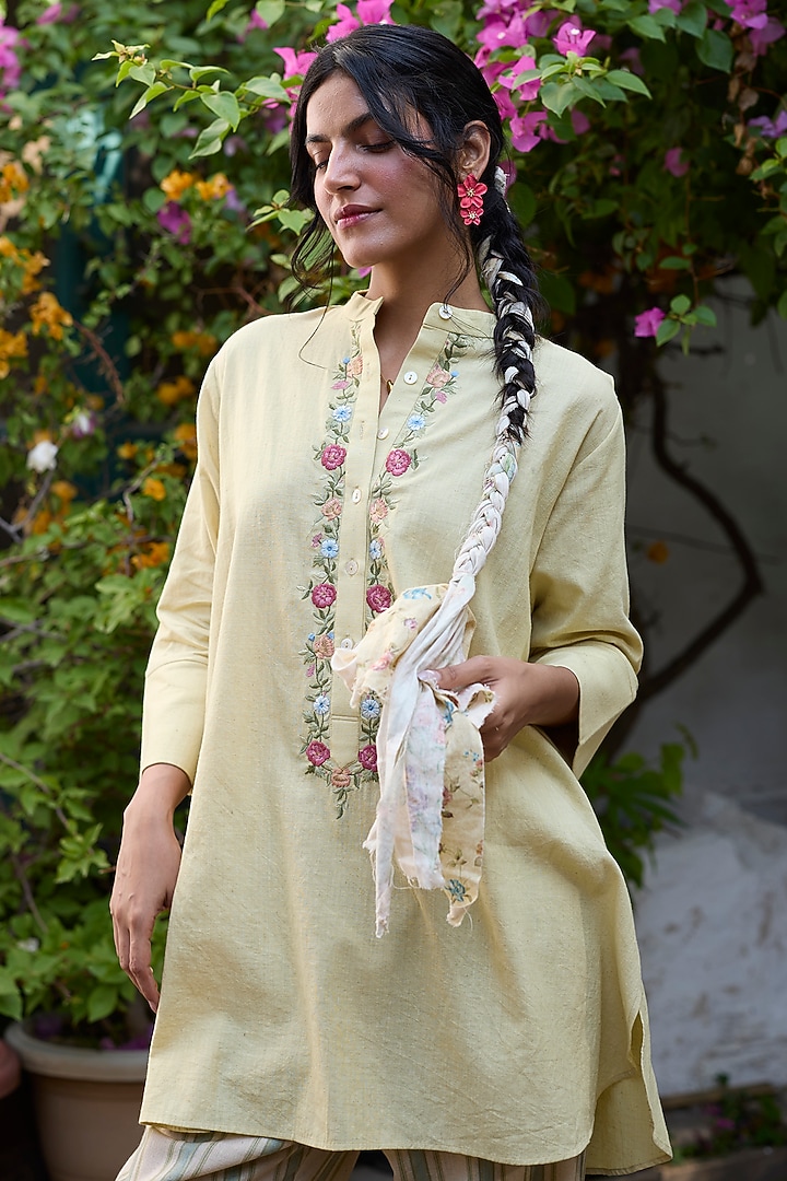 Green Khadi Floral Embroidered Short Kurta by Khyati Rughani at Pernia's Pop Up Shop