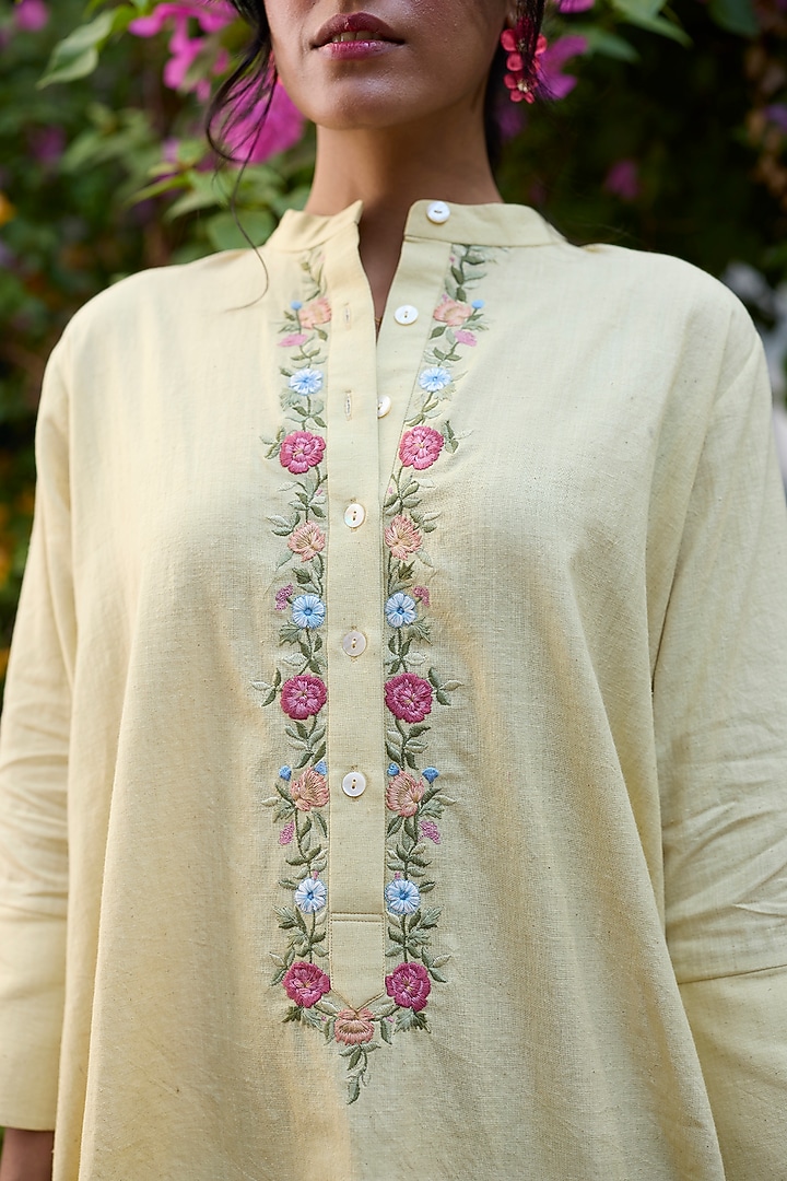 Green Khadi Floral Embroidered Short Kurta by Khyati Rughani at Pernia's Pop Up Shop