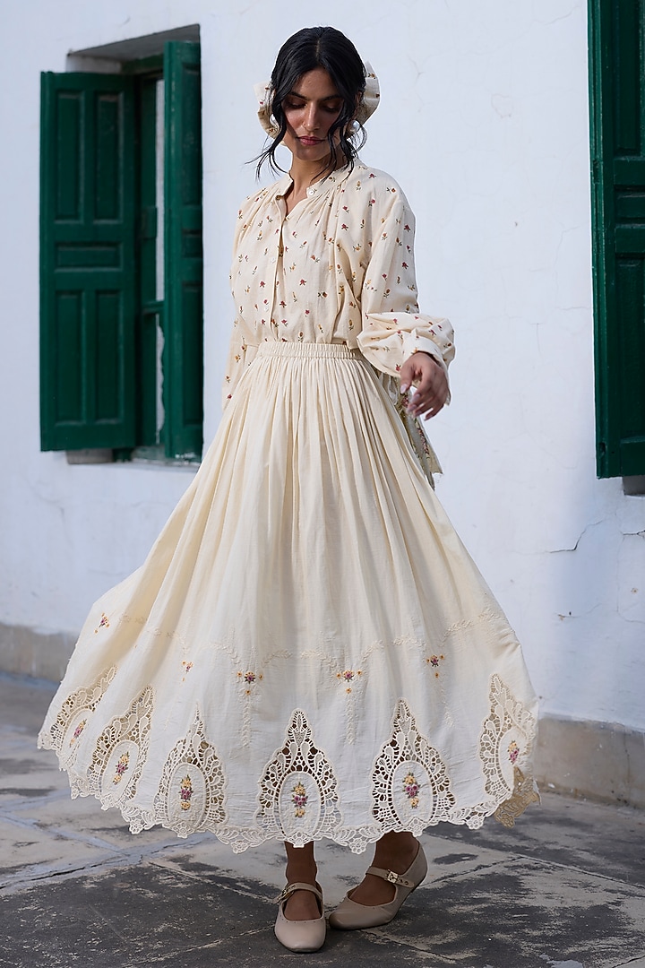 Ecru & Red Cotton Cutwork Embroidered Skirt by Khyati Rughani at Pernia's Pop Up Shop