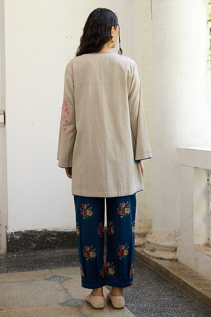 Grey Khadi Floral Embroidered Short Kurta by Khyati Rughani at Pernia's Pop Up Shop