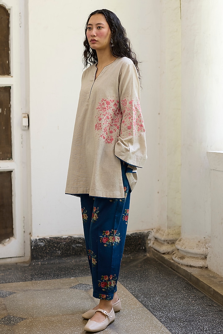 Grey Khadi Floral Embroidered Short Kurta by Khyati Rughani at Pernia's Pop Up Shop