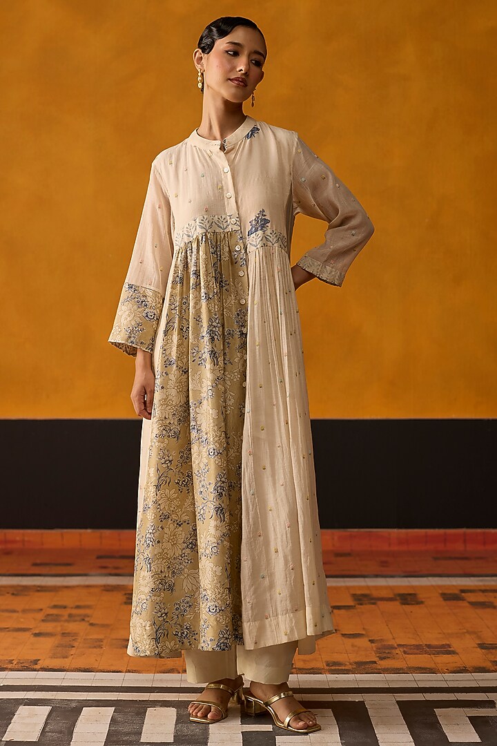 Blue & Off-White Silk Floral Embroidered Asymmetric Tunic Set by Khyati Rughani at Pernia's Pop Up Shop