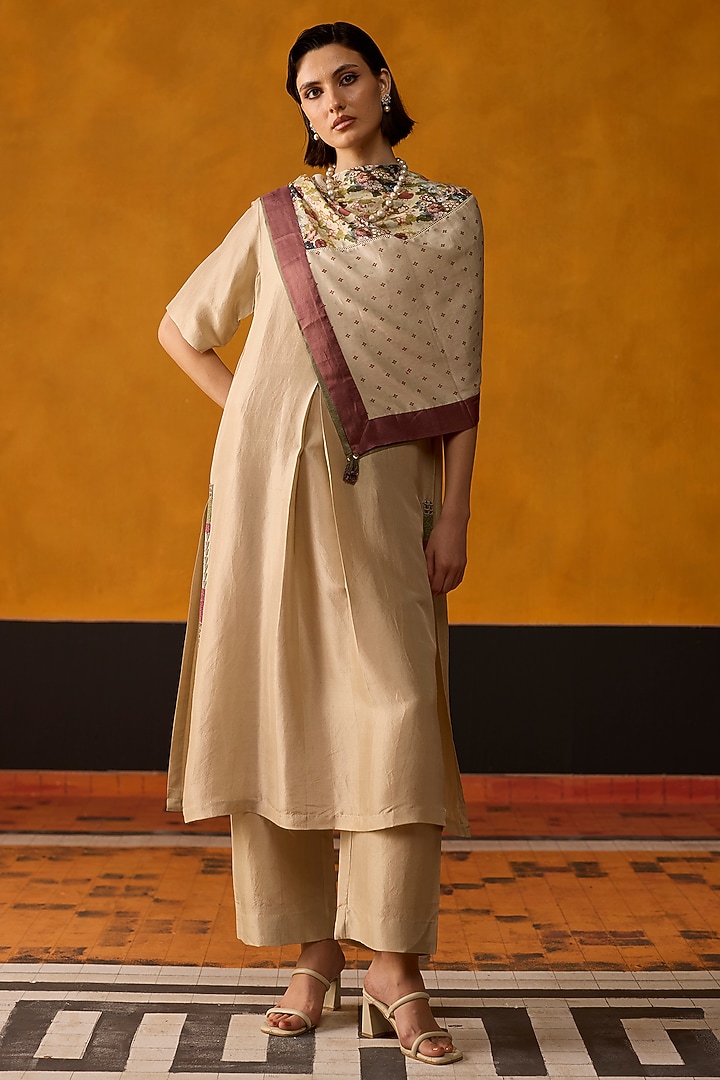 Beige Silk Bead Embroidered Kurta Set by Khyati Rughani at Pernia's Pop Up Shop