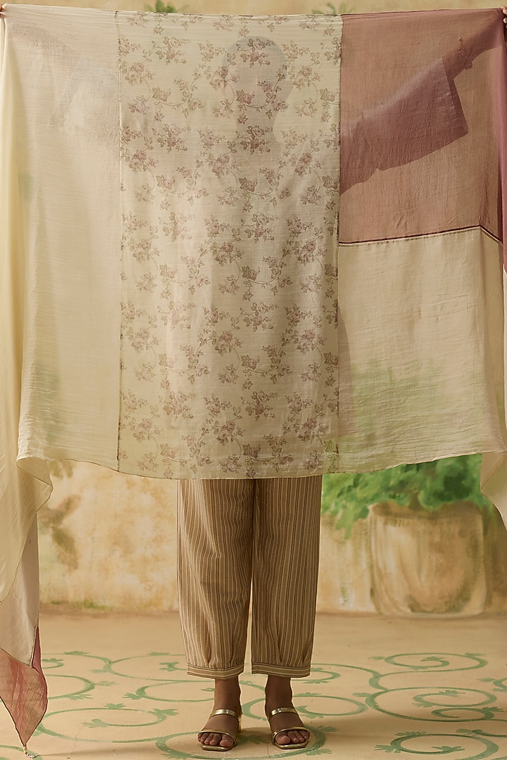Beige & Pink Silk Beads Embellished Short Kurta Set by Khyati Rughani at Pernia's Pop Up Shop