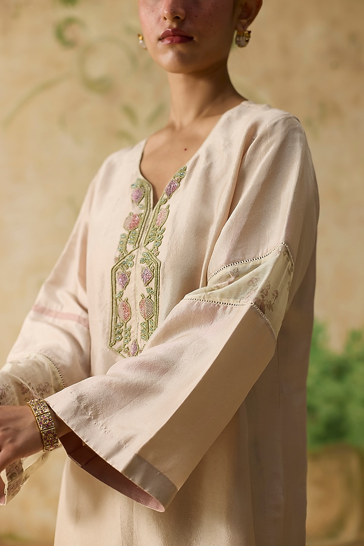 Beige & Pink Silk Beads Embellished Short Kurta Set by Khyati Rughani at Pernia's Pop Up Shop