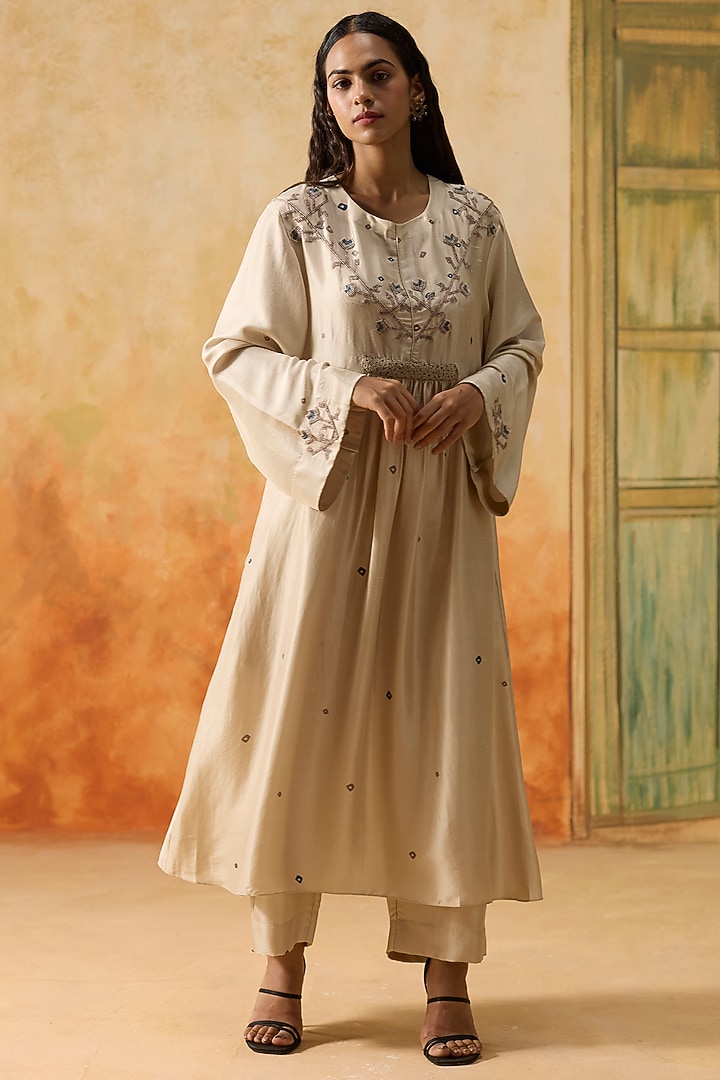 Beige Silk Bandhani Printed Long Kurta Set by Khyati Rughani at Pernia's Pop Up Shop